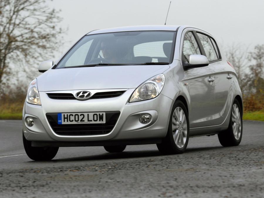  Hyundai i20 5-Door 2008 года  (UK) (фото 5 из 21)